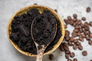 Caffè e rosmarino per un repellente