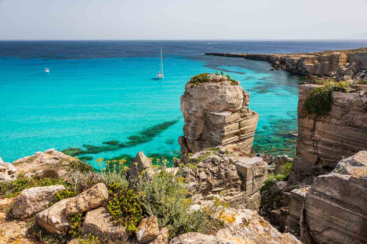 Cala Rossa, la perla delle Egadi