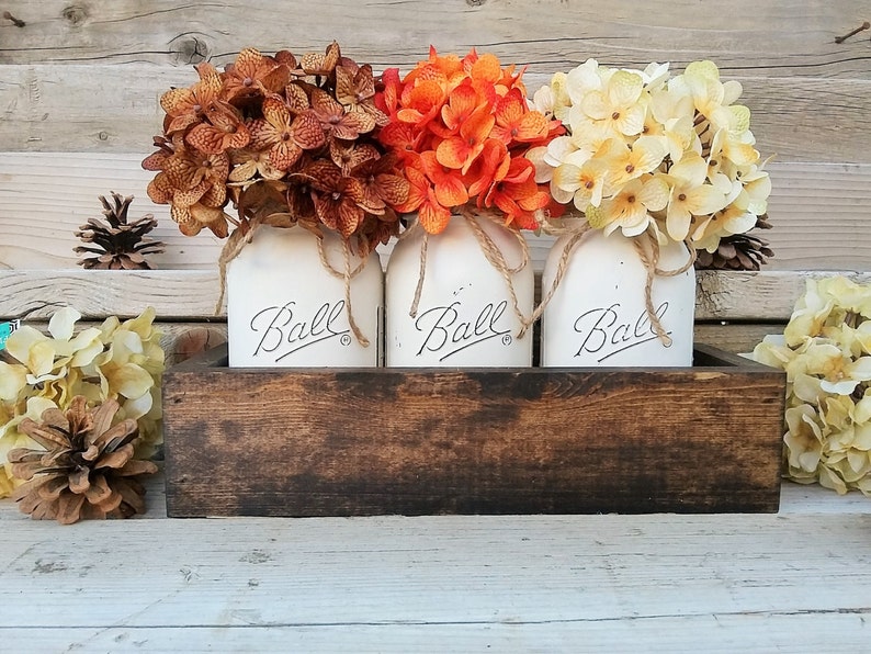 Fall Farmhouse Decor Rustic Fall Mason Jar Centerpiece Decor immagine 1