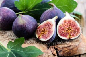 Fichi abbondanti? Ecco come congelarli e gustarli tutto l'anno