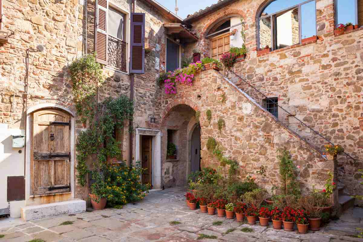 Manciano, il borgo da sogno in Toscana che domina la Maremma