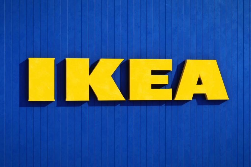 Ikea e l'albero di Natale di legno che ottimizza lo spazio: VINTERFINT