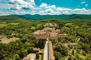 Le meraviglie di Bolgheri borgo Toscana