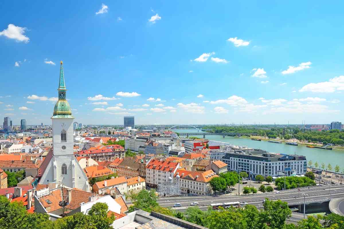 Cosa vedere e fare a Bratislava: guida completa alla capitale slovacca