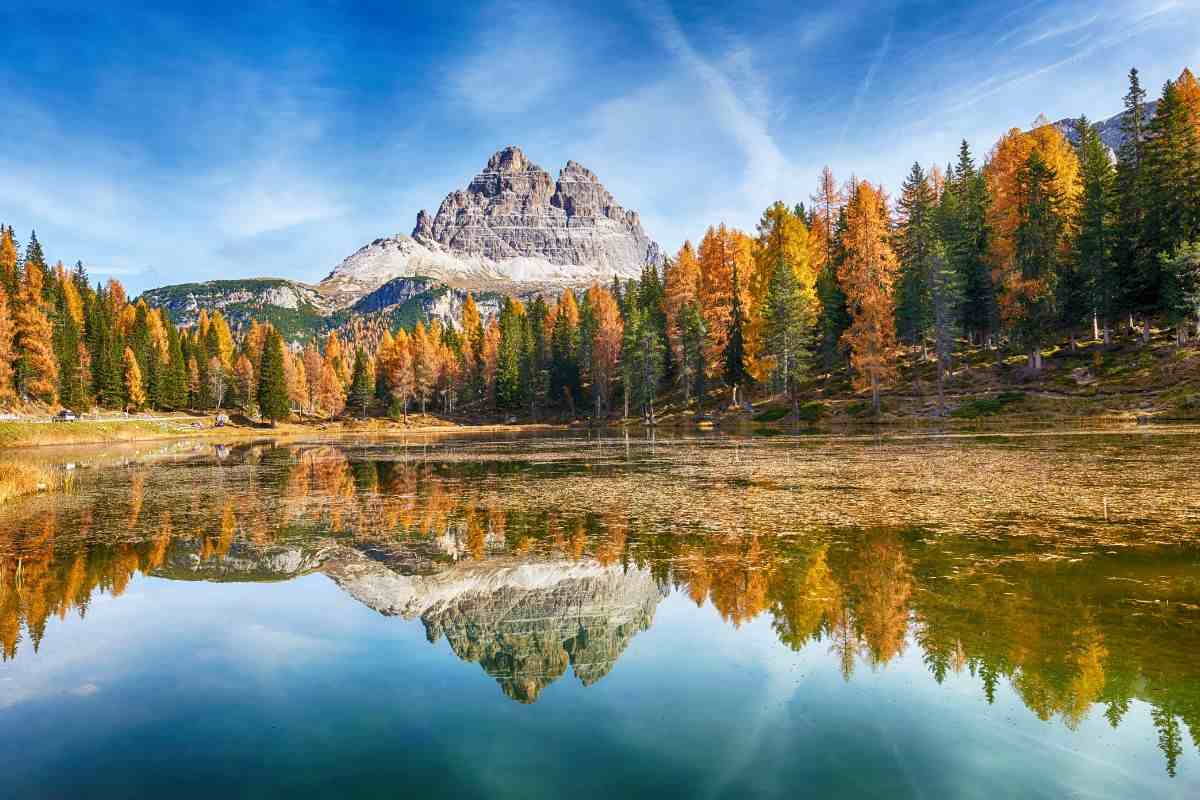 perché il Lago d'Antorno incanta 