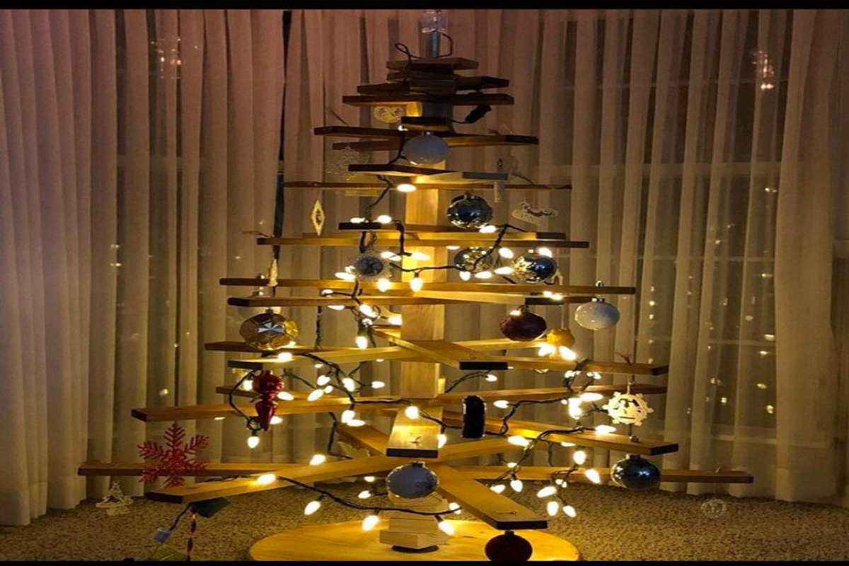 Natale 2024: decorazioni fai da te con il riciclo creativo