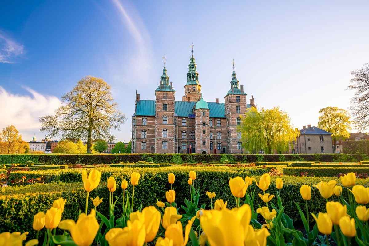 scopri il castello di Rosenborg a Copenaghen