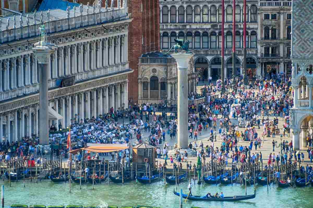 Il ticket d'ingresso a Venezia costa 10 euro: misure contro l’overtourism