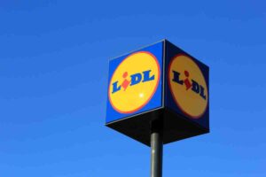 Lidl mette in offerta le luci e le decorazioni per il Natale