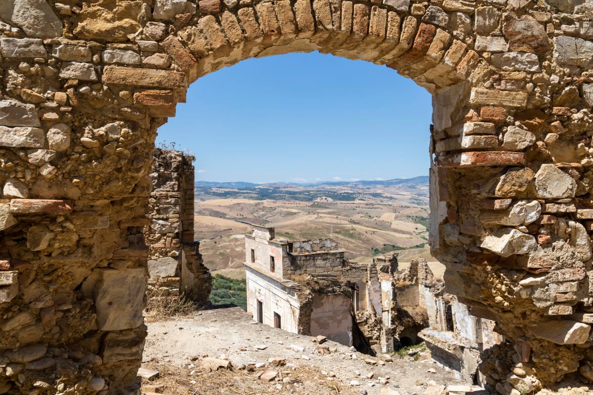 Craco, il borgo che incanta i turisti