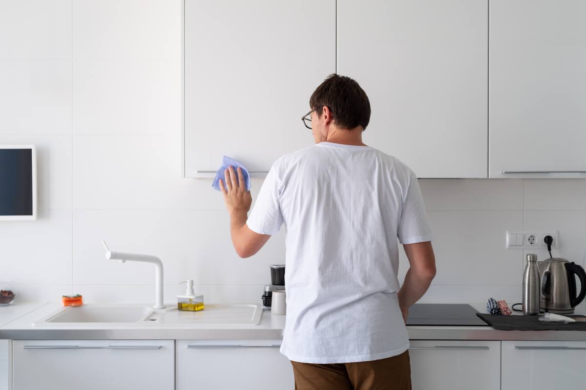 Quali aree della cucina igienizzare meglio