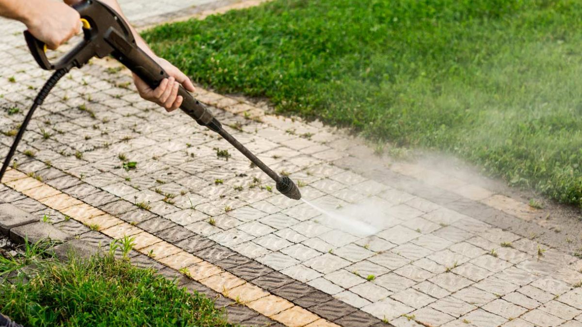 Come pulire la pietra naturale esterni